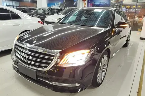 Mercedes-Benz S-Class 2020
