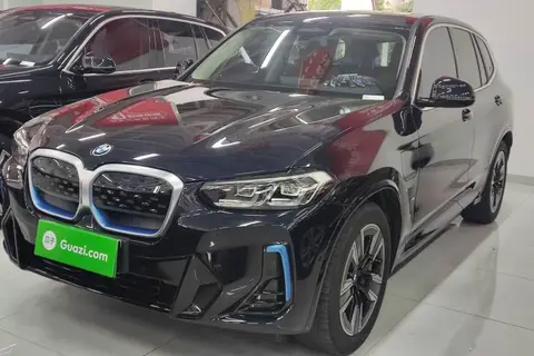BMW iX3 2021