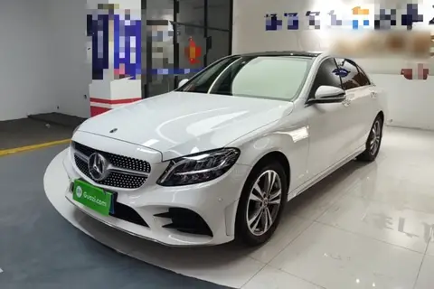 Mercedes-Benz C-Class 2021