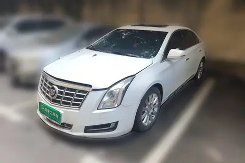 Cadillac XTS 2013