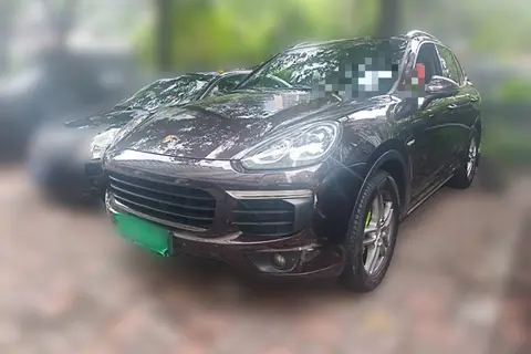 Porsche Cayenne 2015