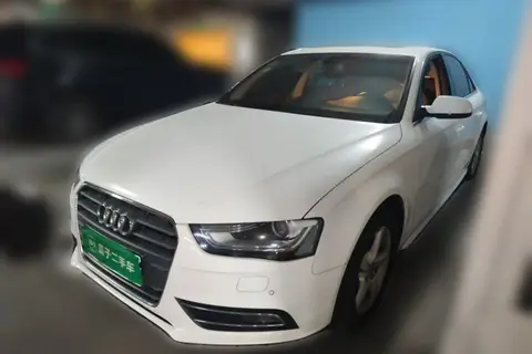 Audi A4L 2014
