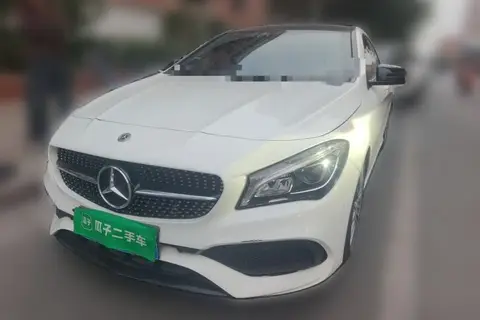 Mercedes-Benz CLA 2018