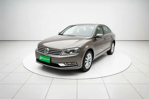 Volkswagen Magotan 2015