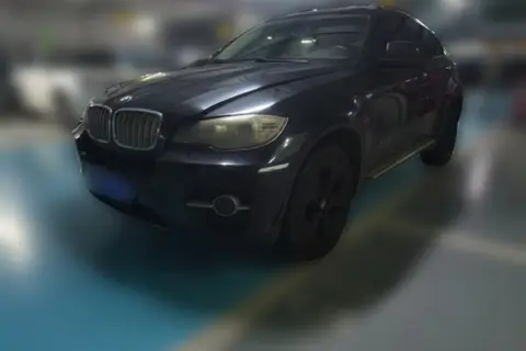 BMW X6 2012
