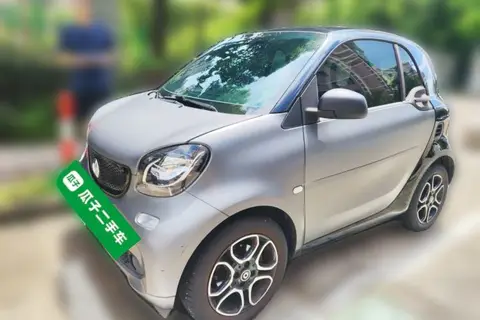 smart fortwo 2018