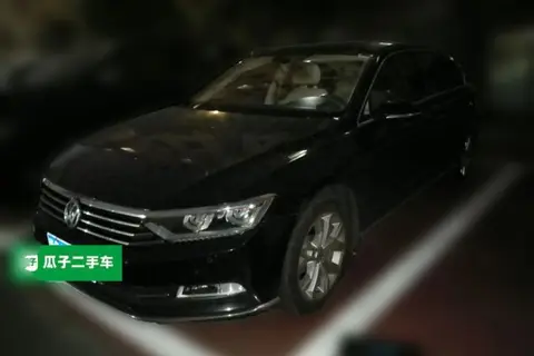 Volkswagen Magotan 2016