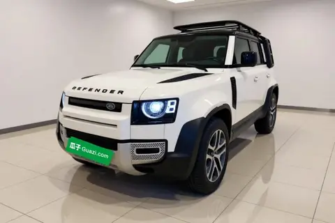 Land Rover Defender 2020