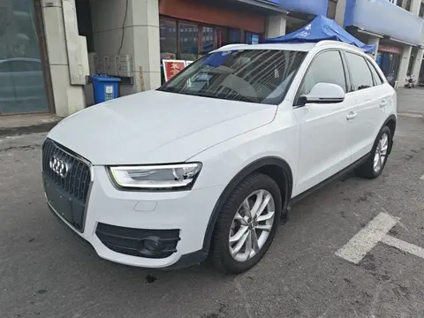 Audi Q3 2015