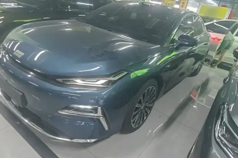 Geely Galaxy Starshine 8 2025