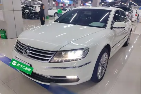 Volkswagen Phaeton 2013