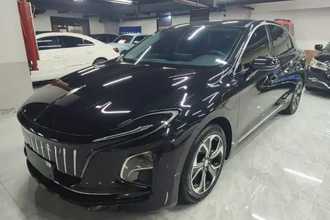 Hongqi E-QM5 2023