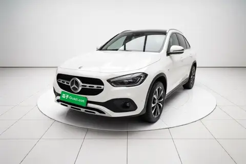 Mercedes-Benz GLA 2021