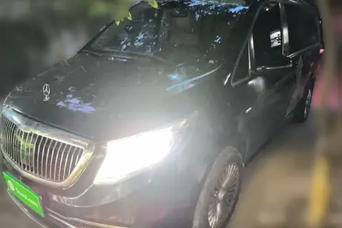 Mercedes-Benz V-Class 2022
