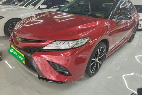 Toyota Camry 2018