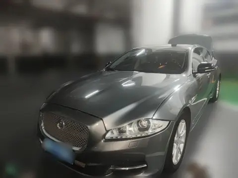 Jaguar XJ 2015