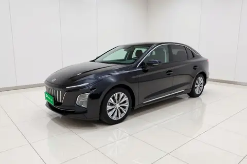 Hongqi E-QM5 2023