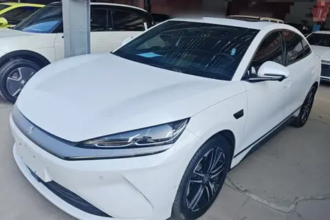 BYD Qin L 2025