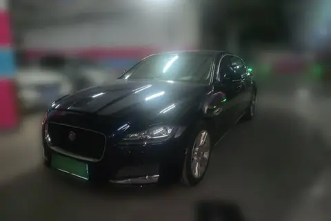 Jaguar XFL 2017