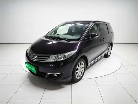 BYD M6 2015