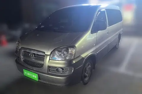 JAC Refine M3 2012