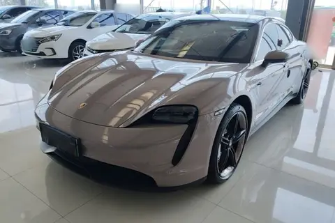 Porsche Taycan 2020