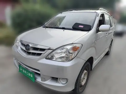 FAW Senya M80 2012