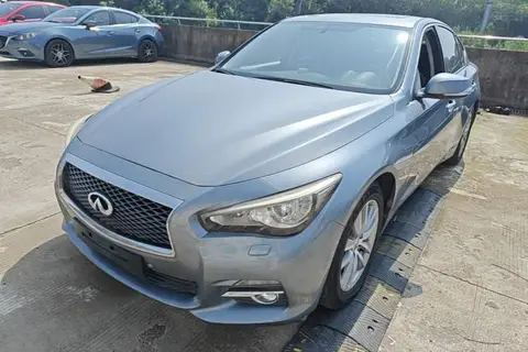 Infiniti Q50 2014