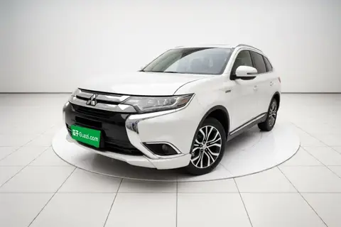 Mitsubishi Outlander 2016
