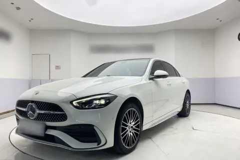 Mercedes-Benz C-Class 2025
