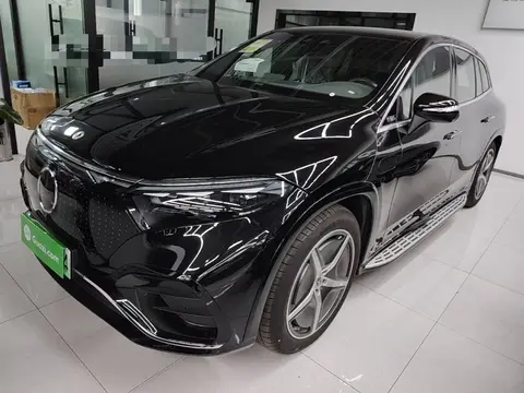 Mercedes-Benz EQS SUV 2024