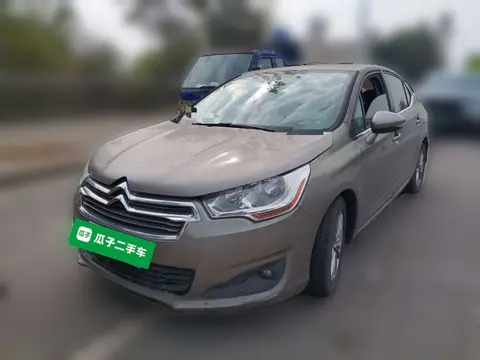 Citroën C4L 2013