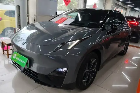 Lynk & Co Z20 2024
