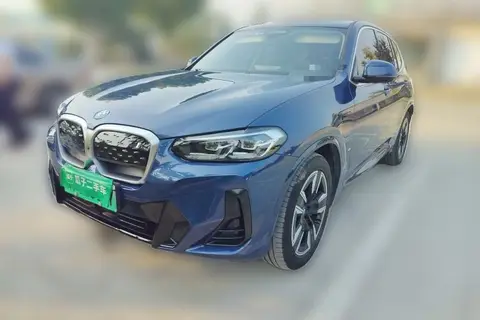 BMW iX3 2022