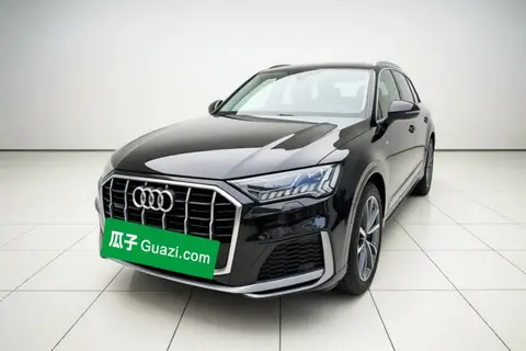Audi Q7 2021