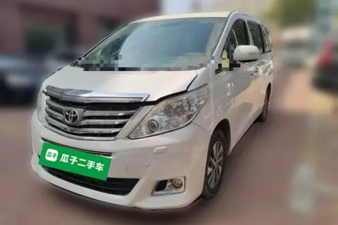 Toyota Alphard 2014