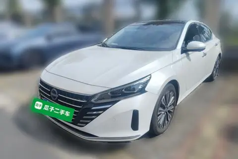 Nissan Teana 2023