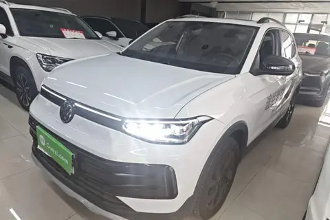 Volkswagen Tharu 2025