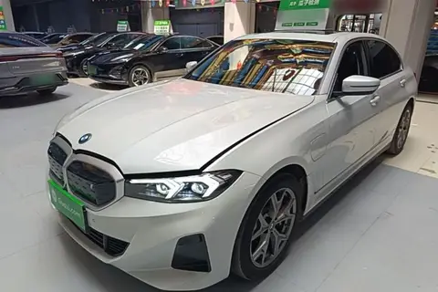 BMW i3 2023