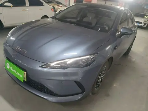 BYD Seal 05 2025