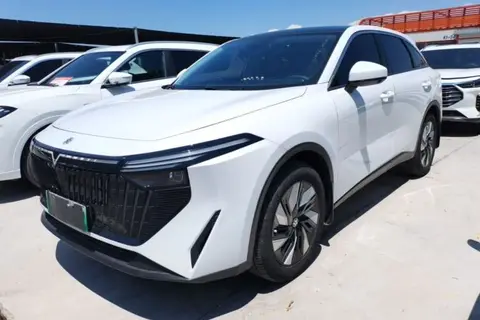 Venucia V 2023