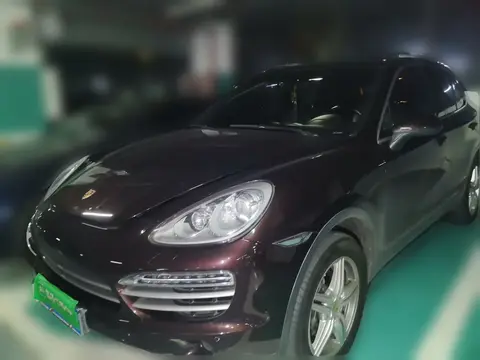 Porsche Cayenne 2014