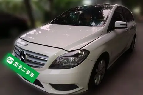 Mercedes-Benz B-Class 2013