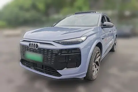 Audi Q6L e-tron 2025