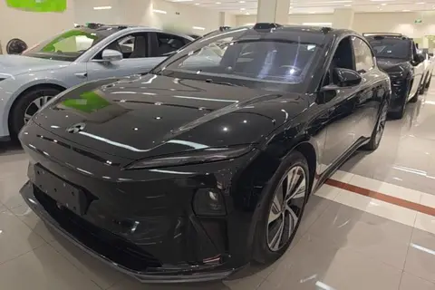 NIO ET5 2022