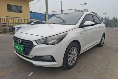 Hyundai Verna 2017