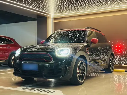 MINI JCW COUNTRYMAN 2018