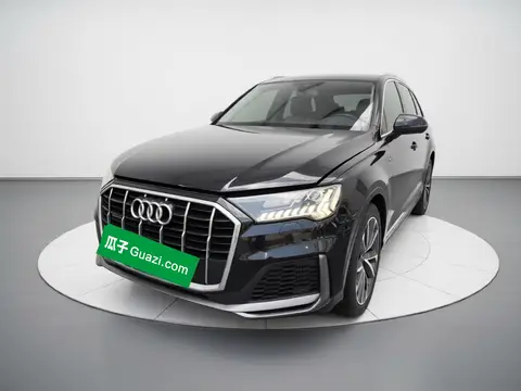 Audi Q7 2021