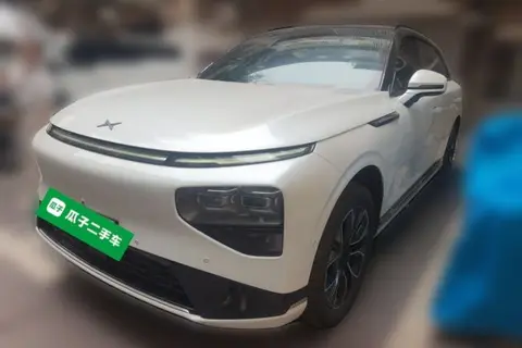 XPeng G9 2025