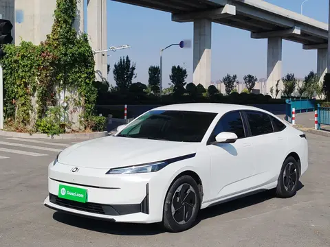 Changan Qiyuan A05 2023